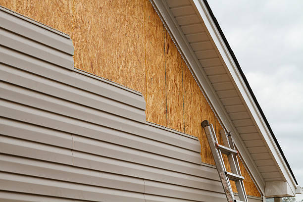 24/7 Emergency Siding experts in Falls Church, VA